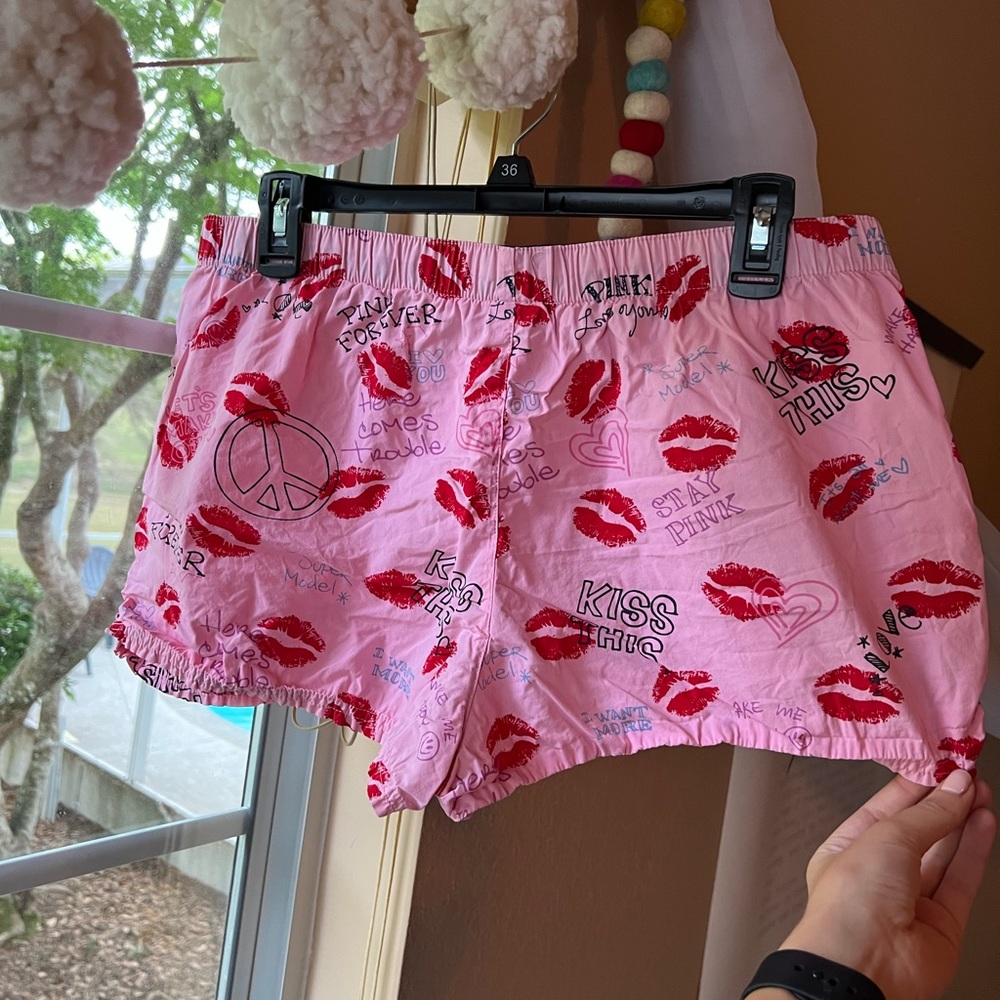 Victorias Secret PINK Kiss Boxers 💋